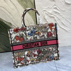 Christian Dior Shopping Bags